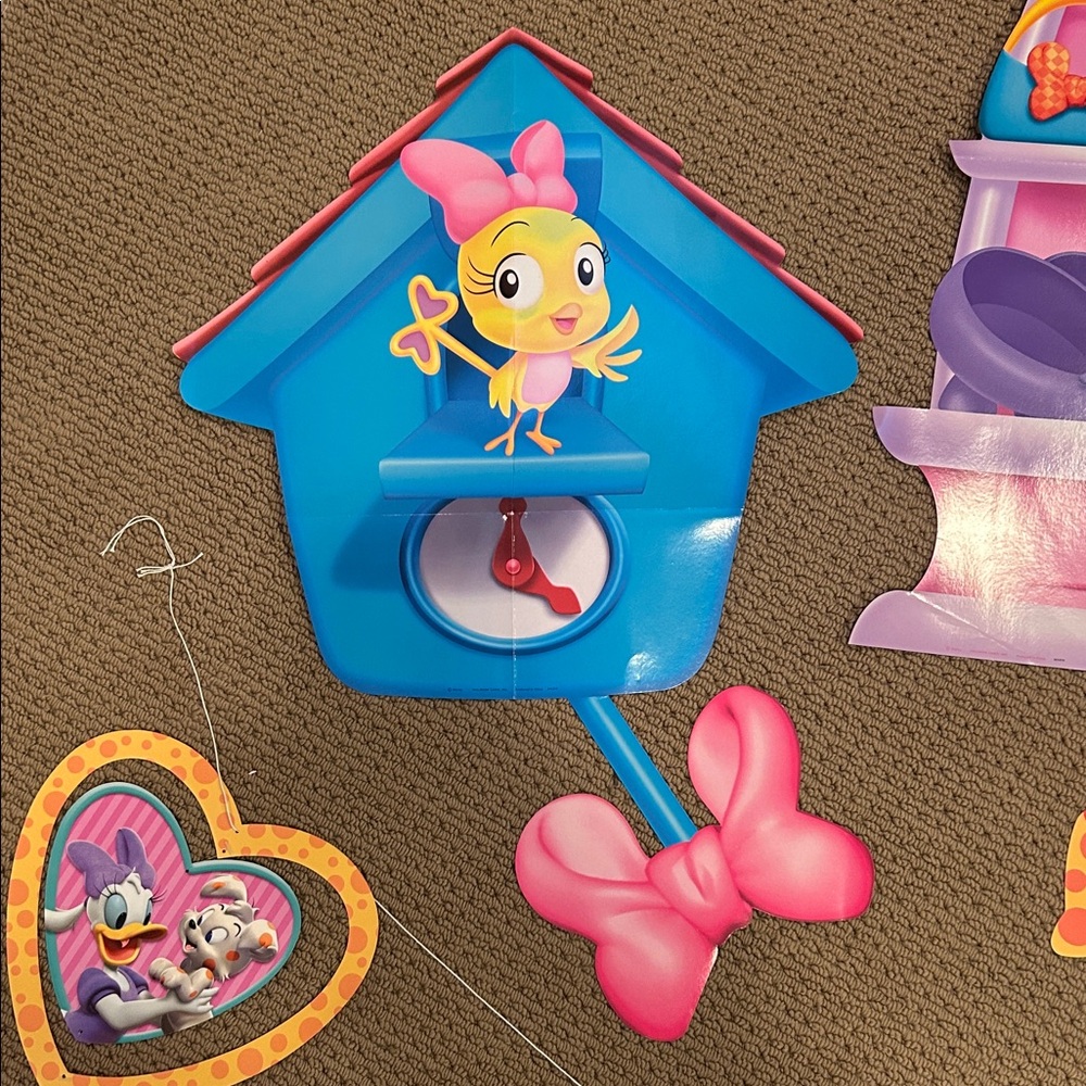 Disney 16pc Minnie Mouse Party Decor - Pink and Purple - Picture 5 of 8